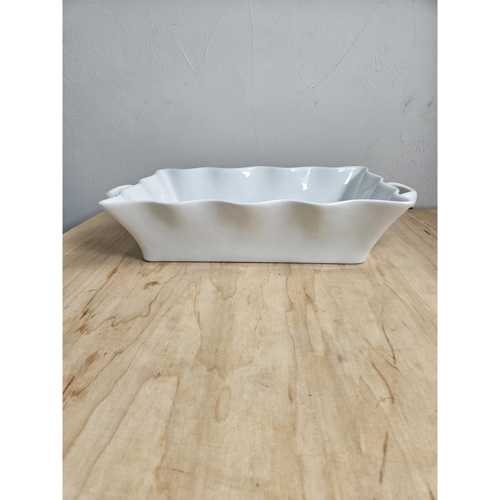 Cordon Bleu BIA White Porcelain Rectangular Baker Ruffled Handles 96 Oz